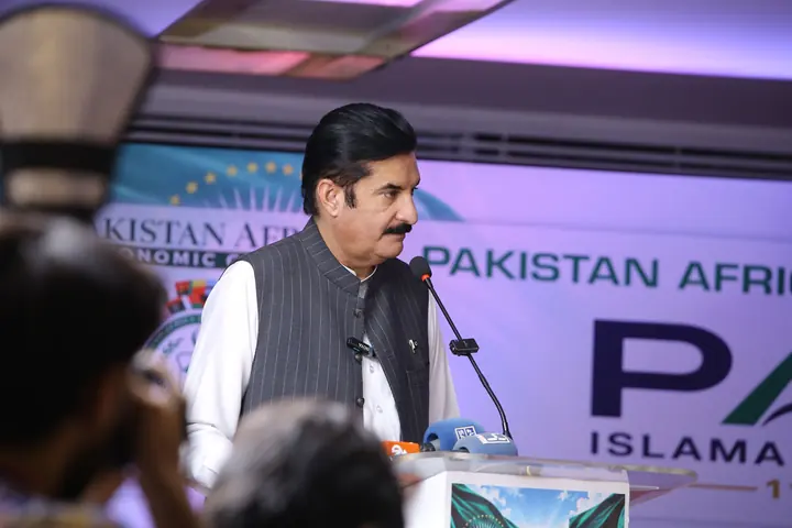 H.E. Mr. Faisal Karim Kundi (Governor KPK) Addressing the Audience.